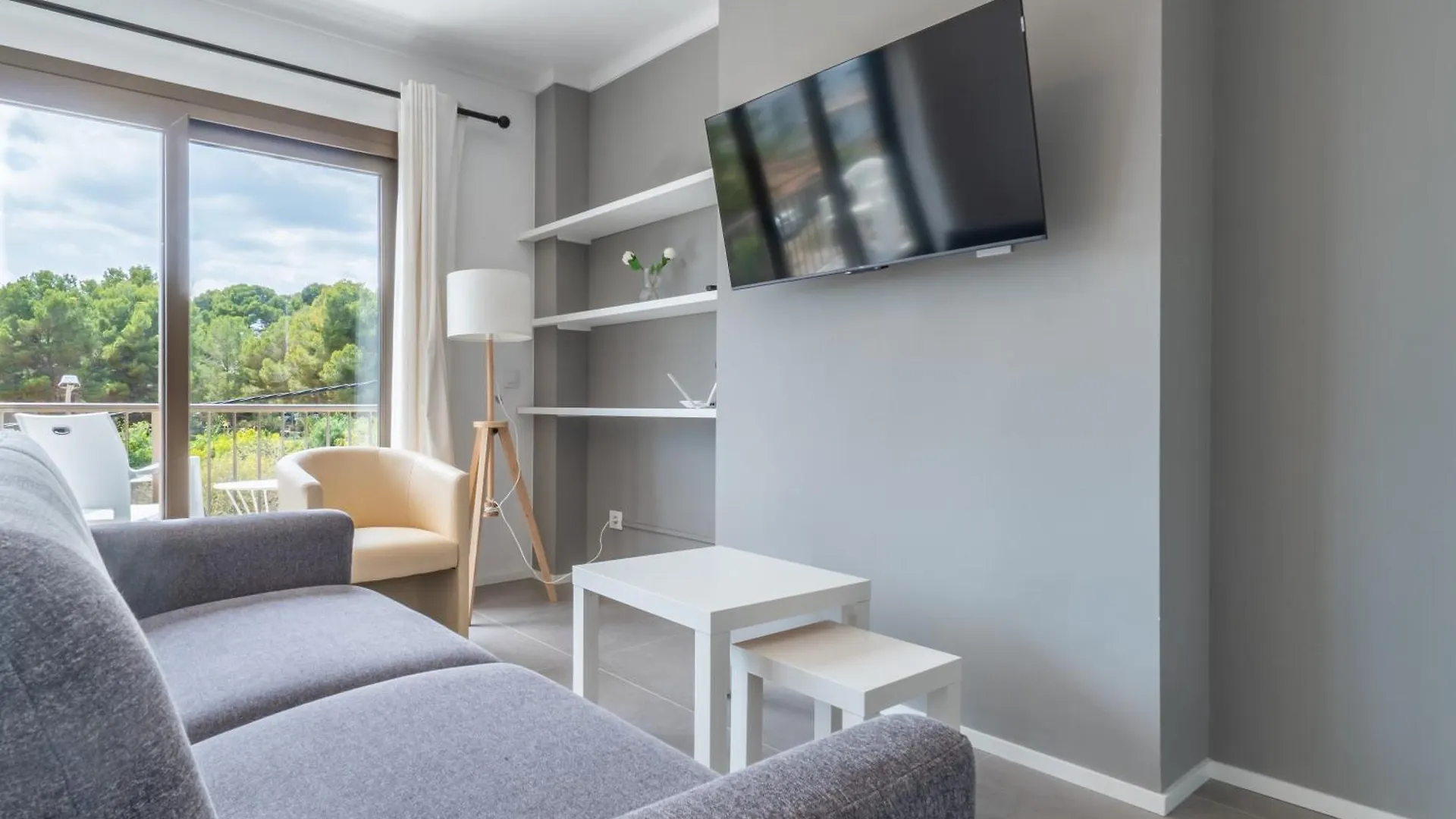 Ponent Cala Ratjada Apartments C