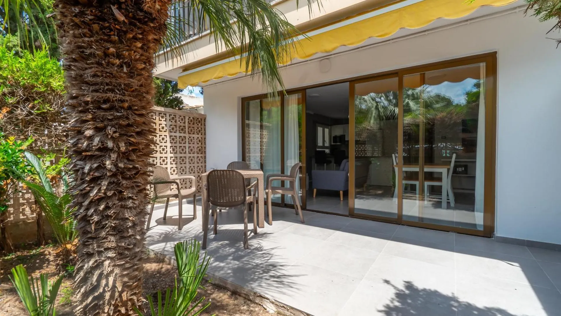 Ponent Cala Ratjada Apartments C 0*, Cala Ratjada (Mallorca) Španělsko